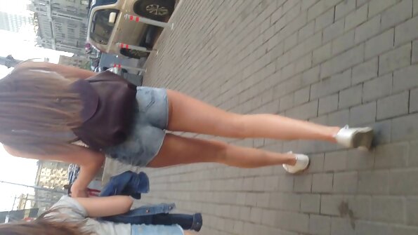 සුපිරි හොට් ෆක් සීන් එකකදී ස්පෝටි ඒෂියන් එයාගේ ඩික් එක දෙකට බෙදනවා