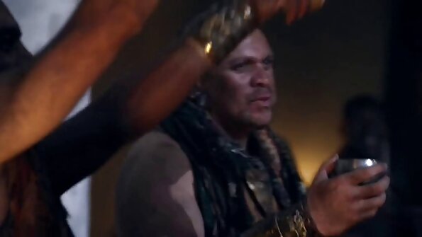 පැටවුන් දෙදෙනෙකු සන්තකයේ ඇත්තේ එක පොකුරක් පමණි, නමුත් එය ප්රමාණවත්ය