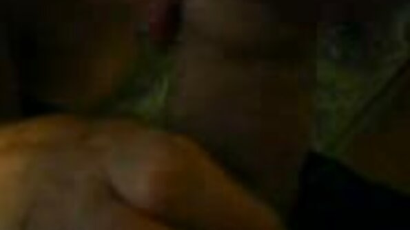 මර්ලින් මැන්ෂන් සහ මොලී මේගේ සංවේදී සම්බාහනය සහ ලිංගිකත්වය