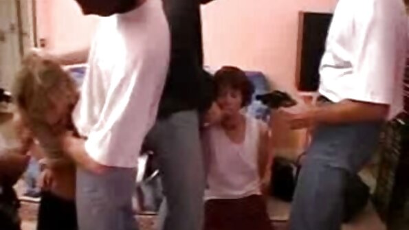 ඉනමොරාටෝ සමඟ සංවේදී ගුද මාර්ගයෙන් පසු සල්ට්රි බබෙක් ෆේෂල් කර ඇත